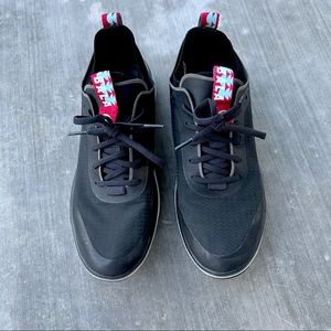 Bala Twelves Womens Size 8.5 Mens Size 7 Nursing Shoes in Nocturnal